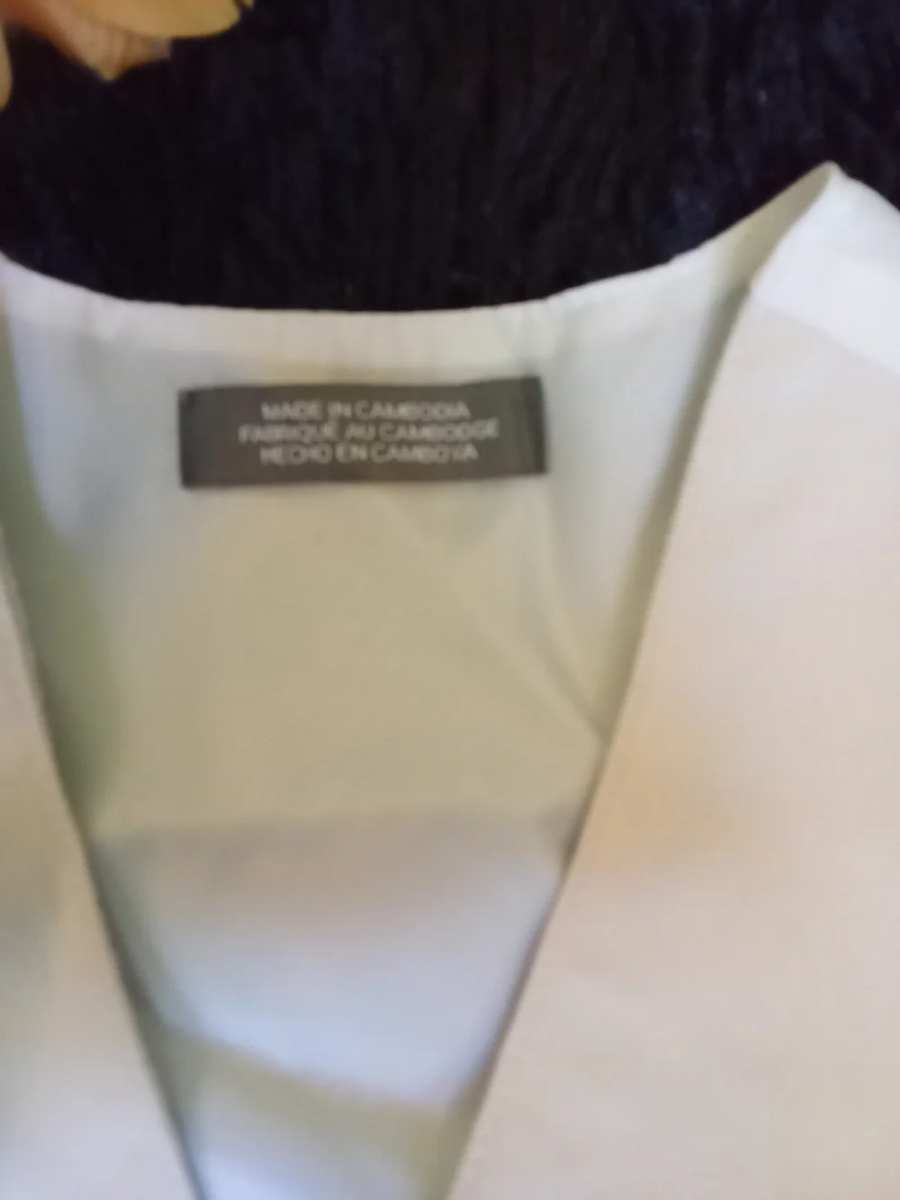Classic Cream Vest - Button Front (4) - Picture 6 of 7